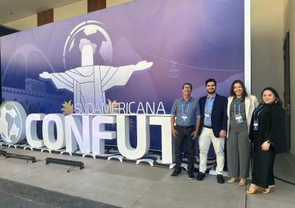 Equipe Dux presente na Confut Sudamericana 2024